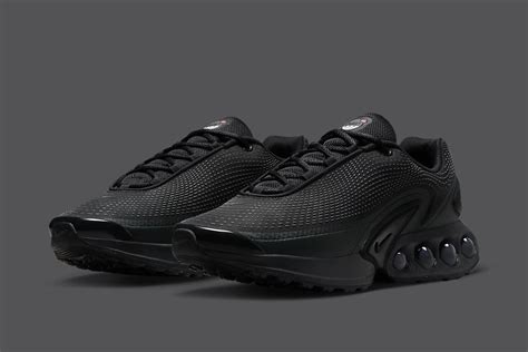 Nike Air Max Dn Black / Black 